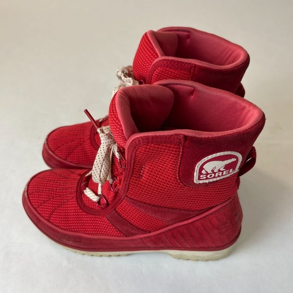 Sorel Tivoli II Red Waterproof Suede Sneaker Boots Womens Size 7 - Picture 2 of 5
